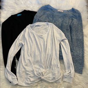Sweater bundle size medium